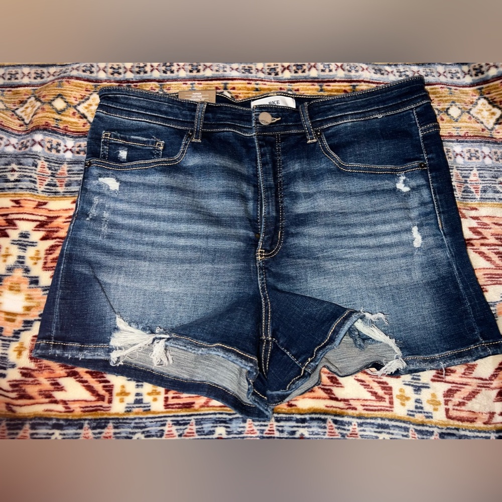 Buckle BKE Shorts Size 31